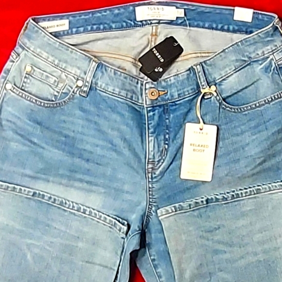 Torrid ladies boots cut ✂️ jeans 👖 - Picture 4 of 6